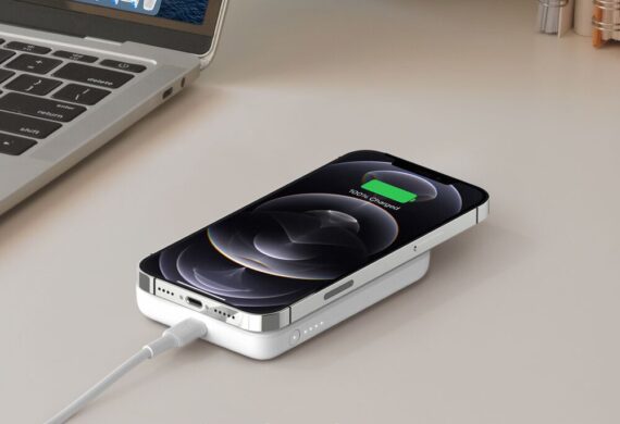 belkin-boostcharge-2500-blanco-f2 belkin-boostcharge-2500-blanco-f2